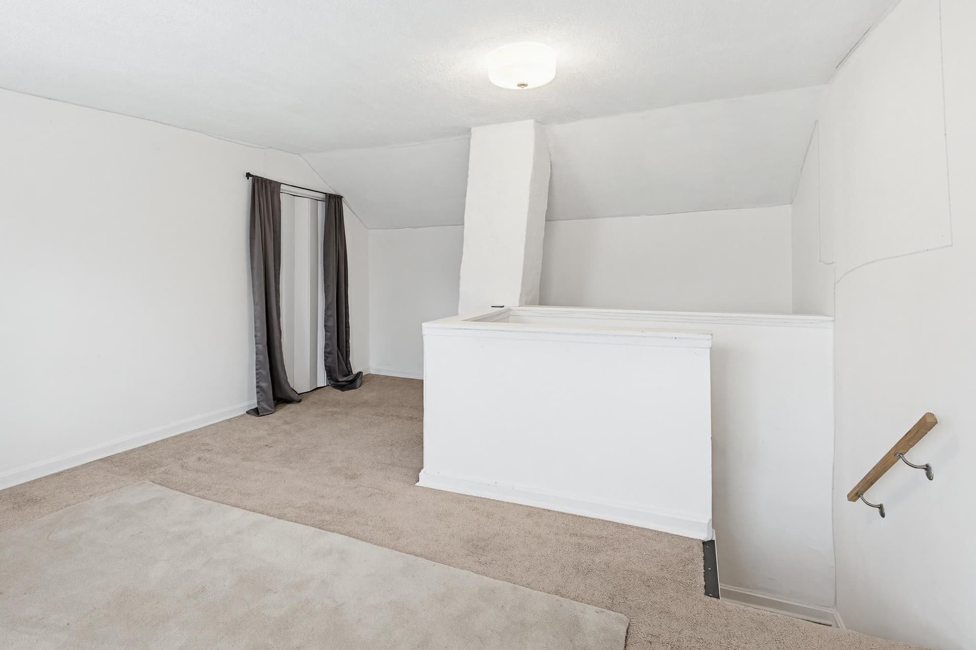 429 Hodgson Street photo 25