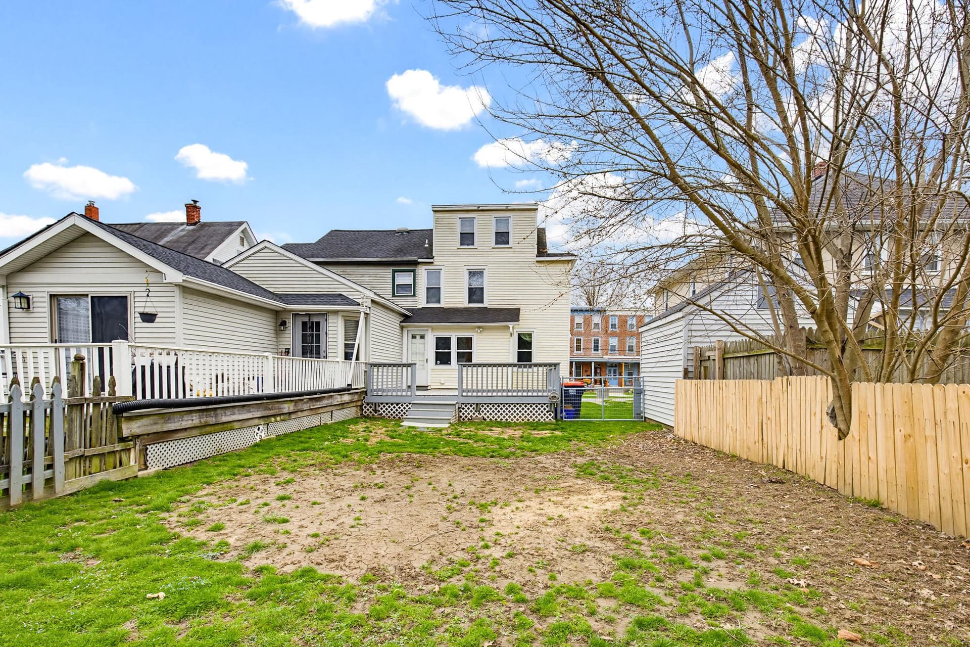 429 Hodgson Street photo 33