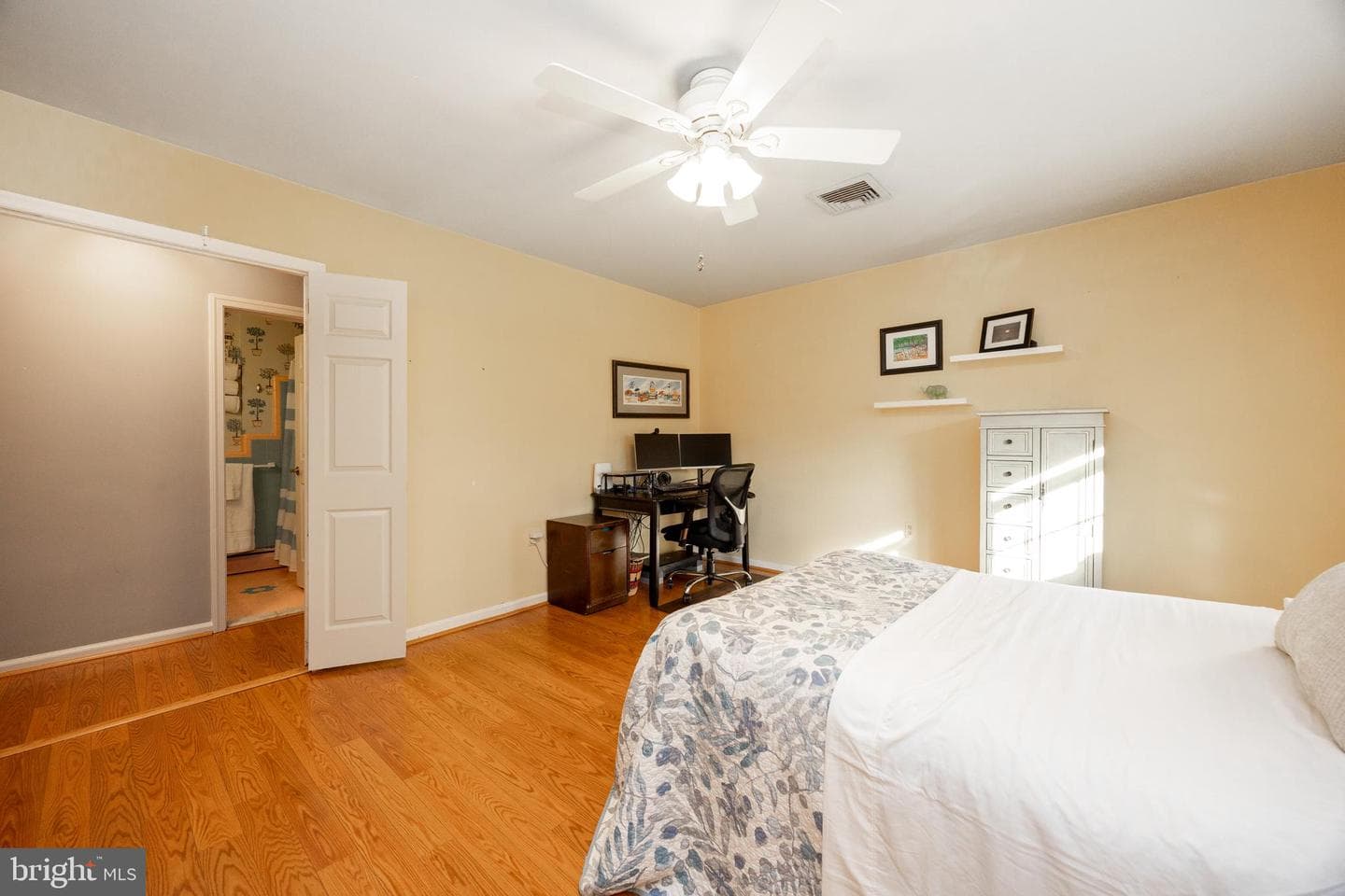 220 N Norris Avenue photo 36