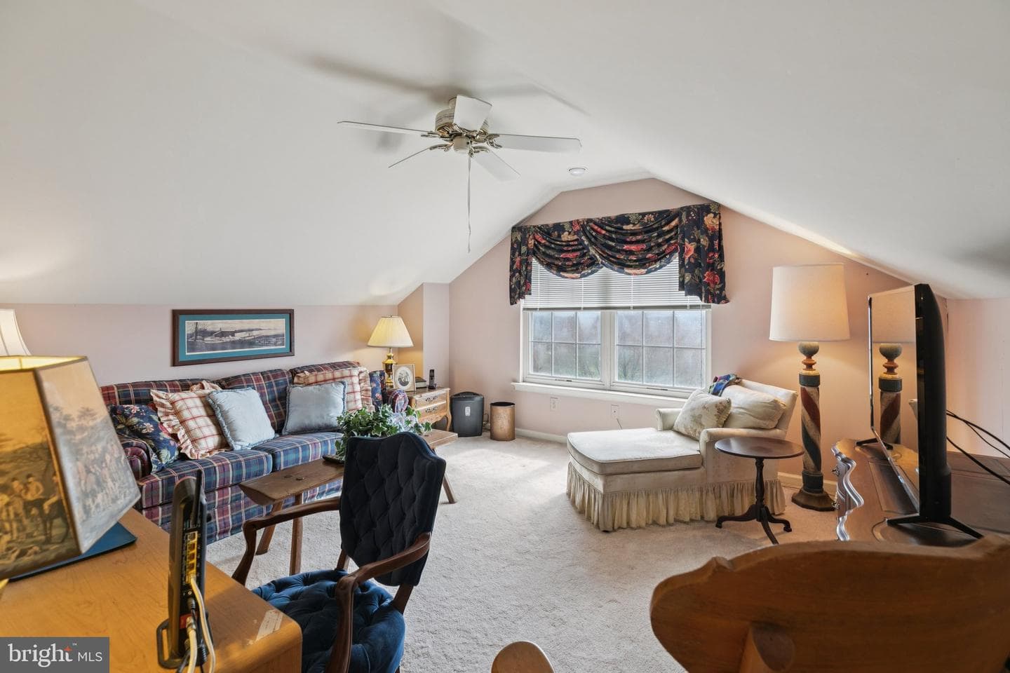 834 Amber Lane photo 29