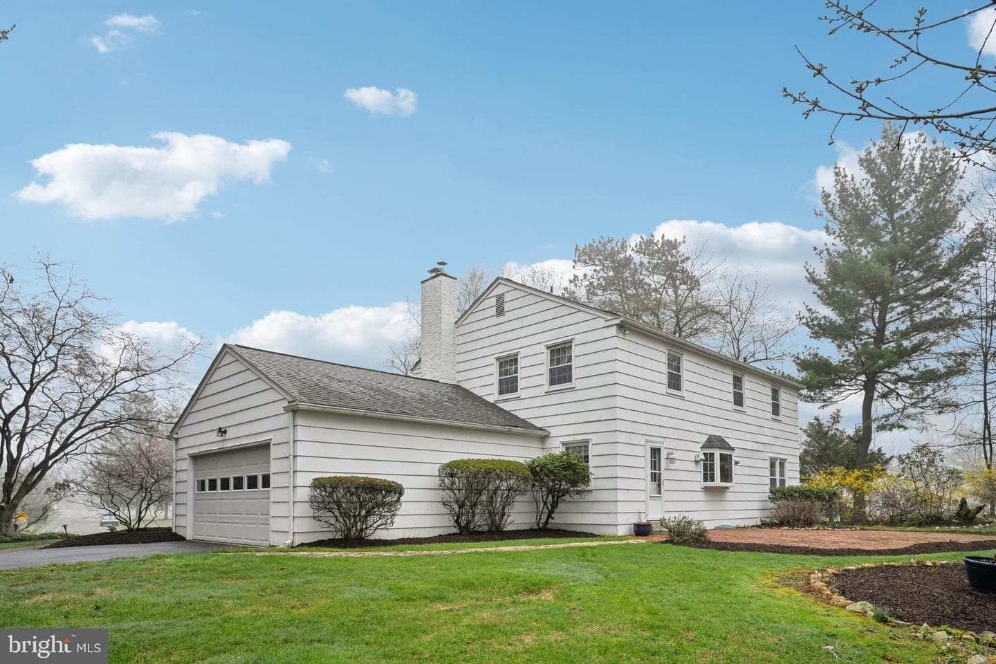 414 Longwood Drive photo 29