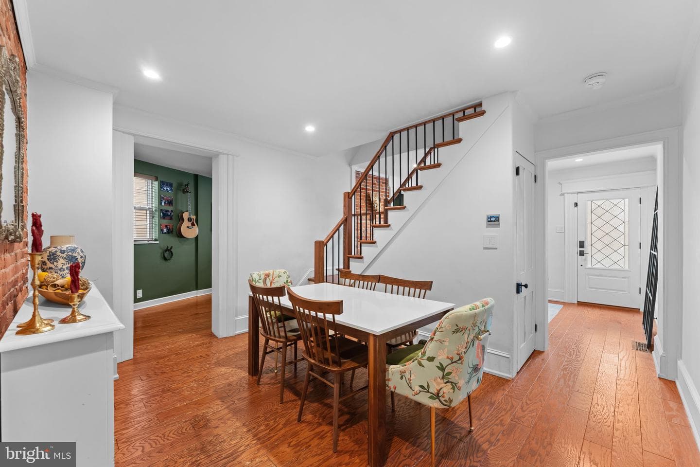 214 N Franklin Street photo 10