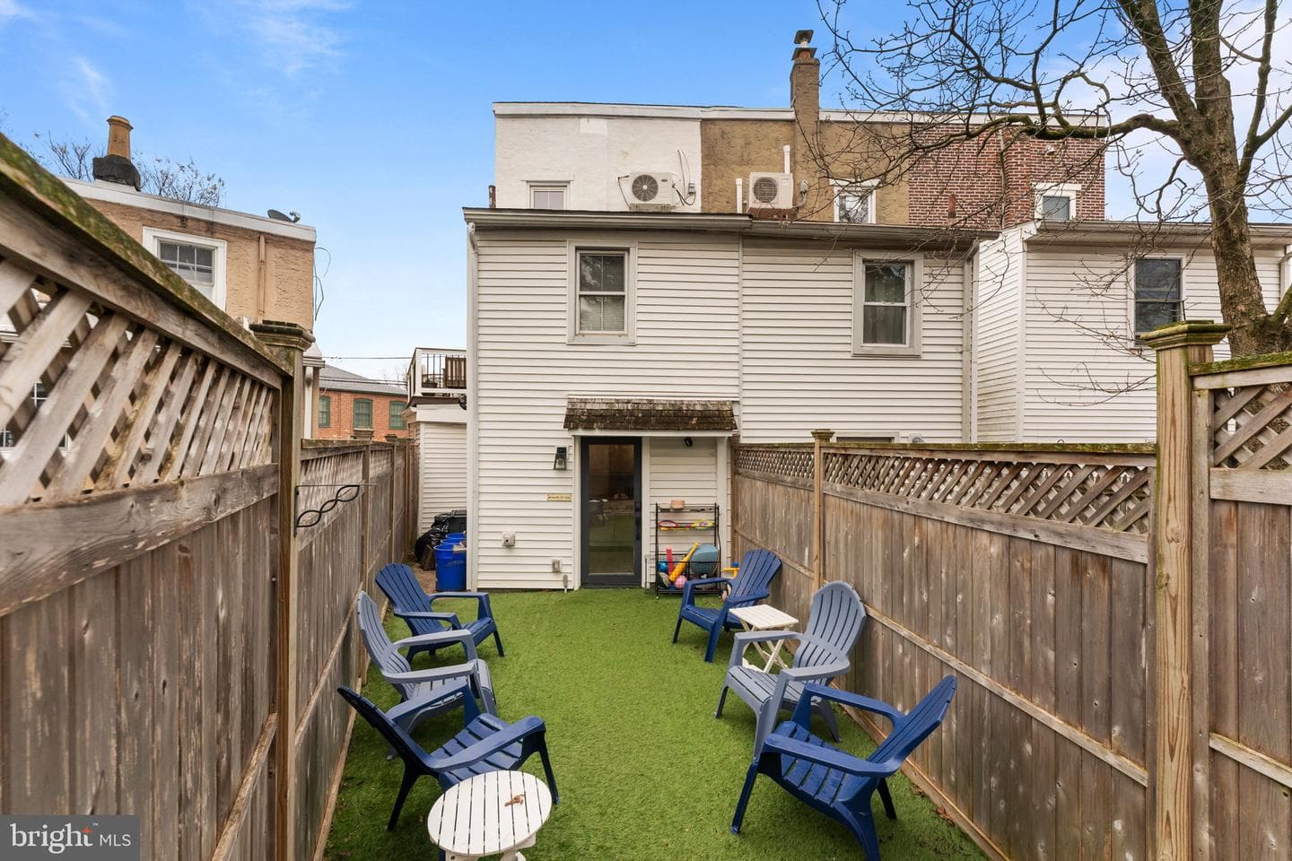 214 N Franklin Street photo 20