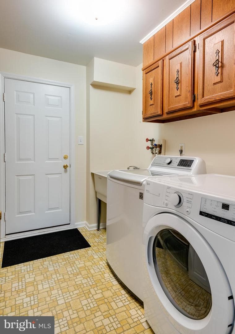 1 Anthony Drive photo 19