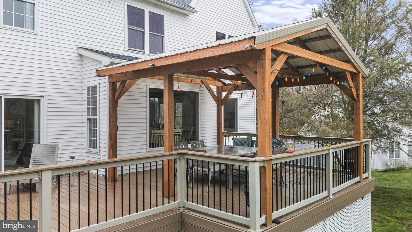 105 Bryans Way photo 41