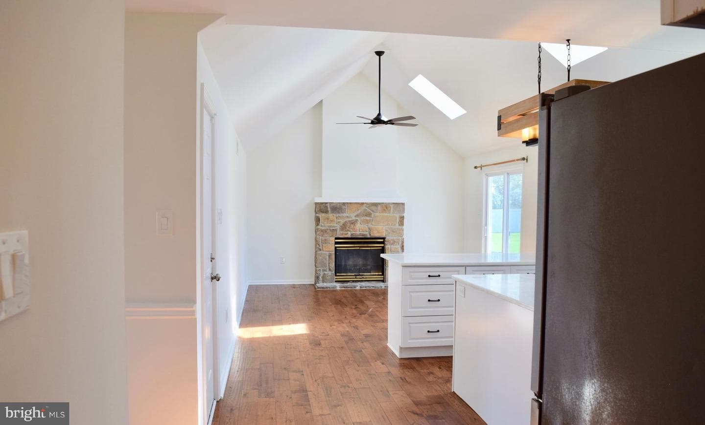 6 Meadow Wood Lane photo 11