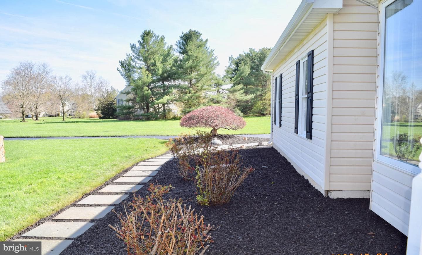 6 Meadow Wood Lane photo 2