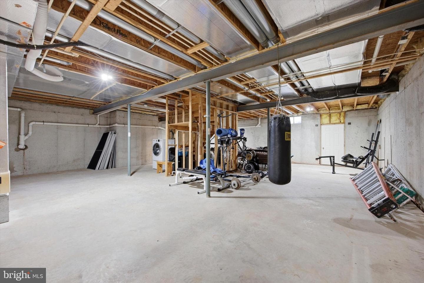 1101 Winchester Court photo 46