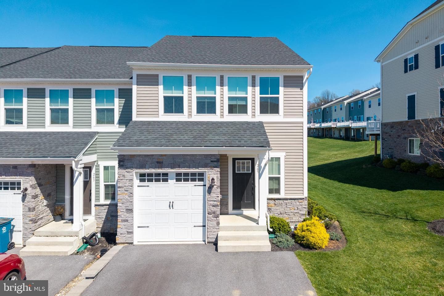 265 Chase Drive photo 25