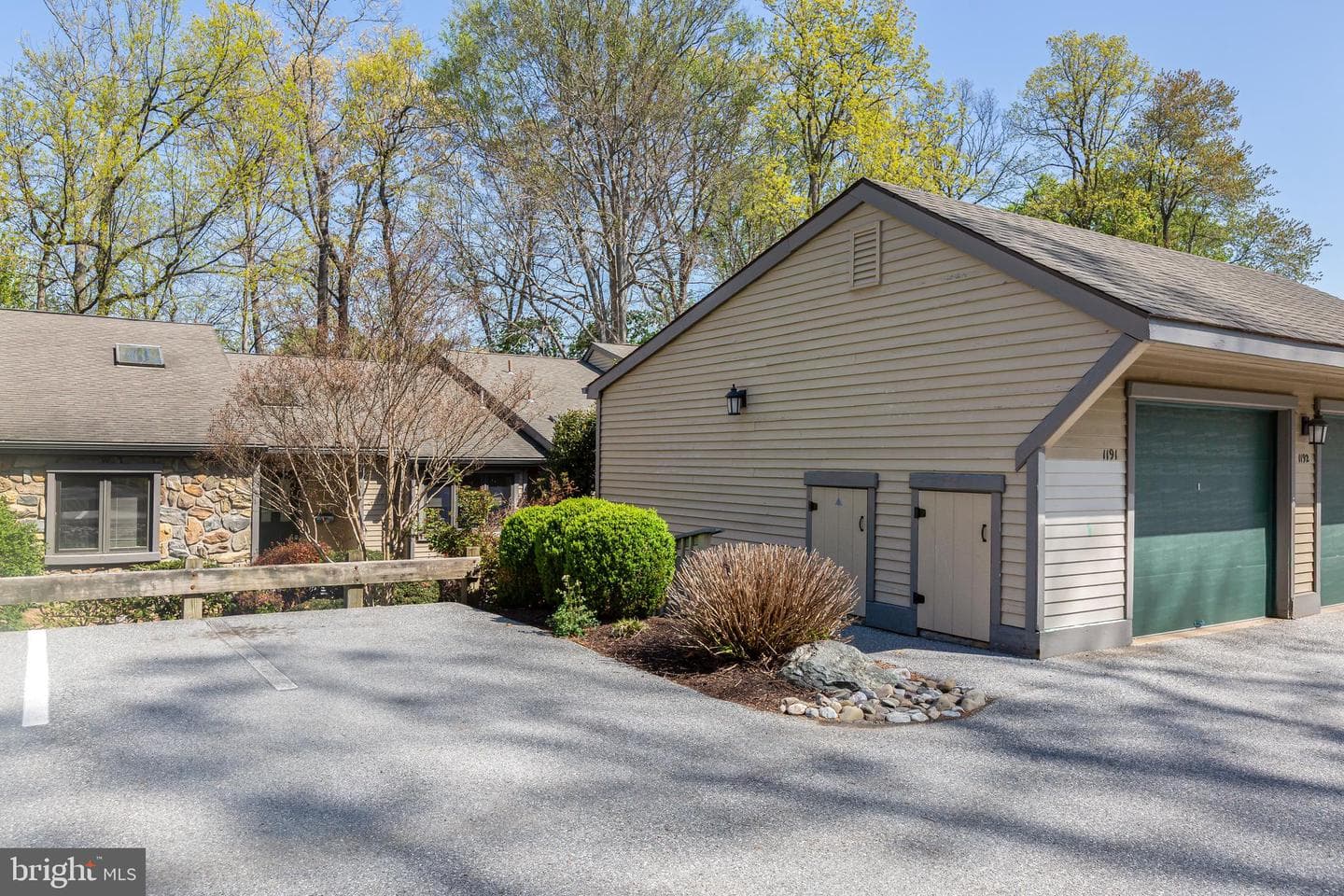 1191 Princeton Lane photo 4