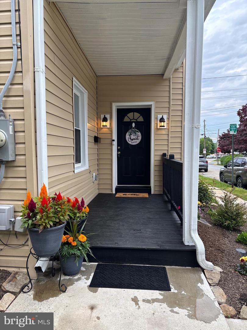 315 Chase Street photo 2