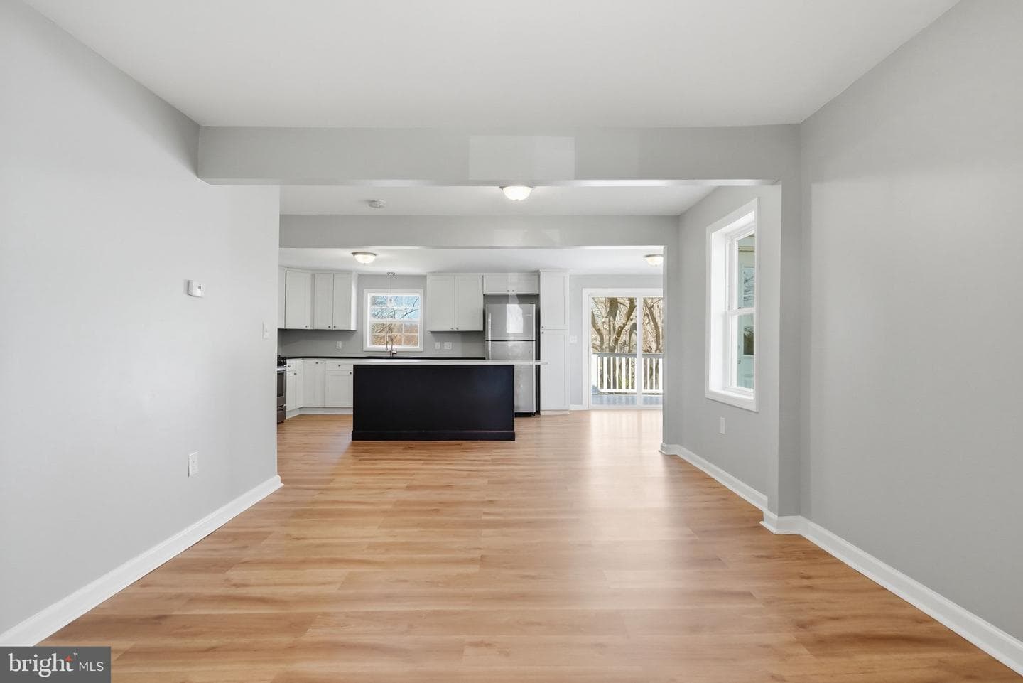 123 E Harmony Road photo 10