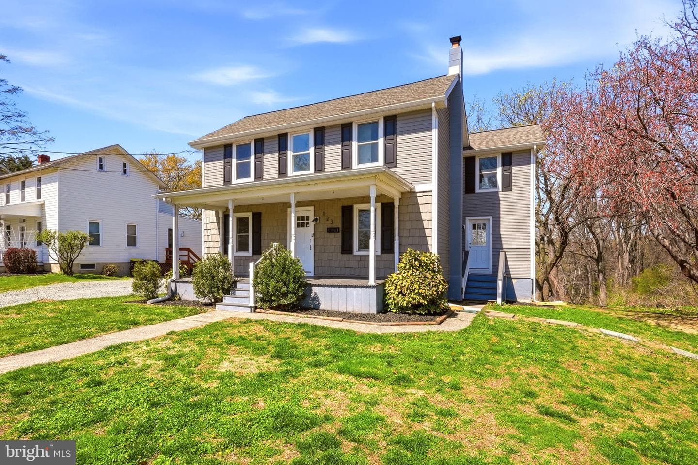 123 E Harmony Road photo 4