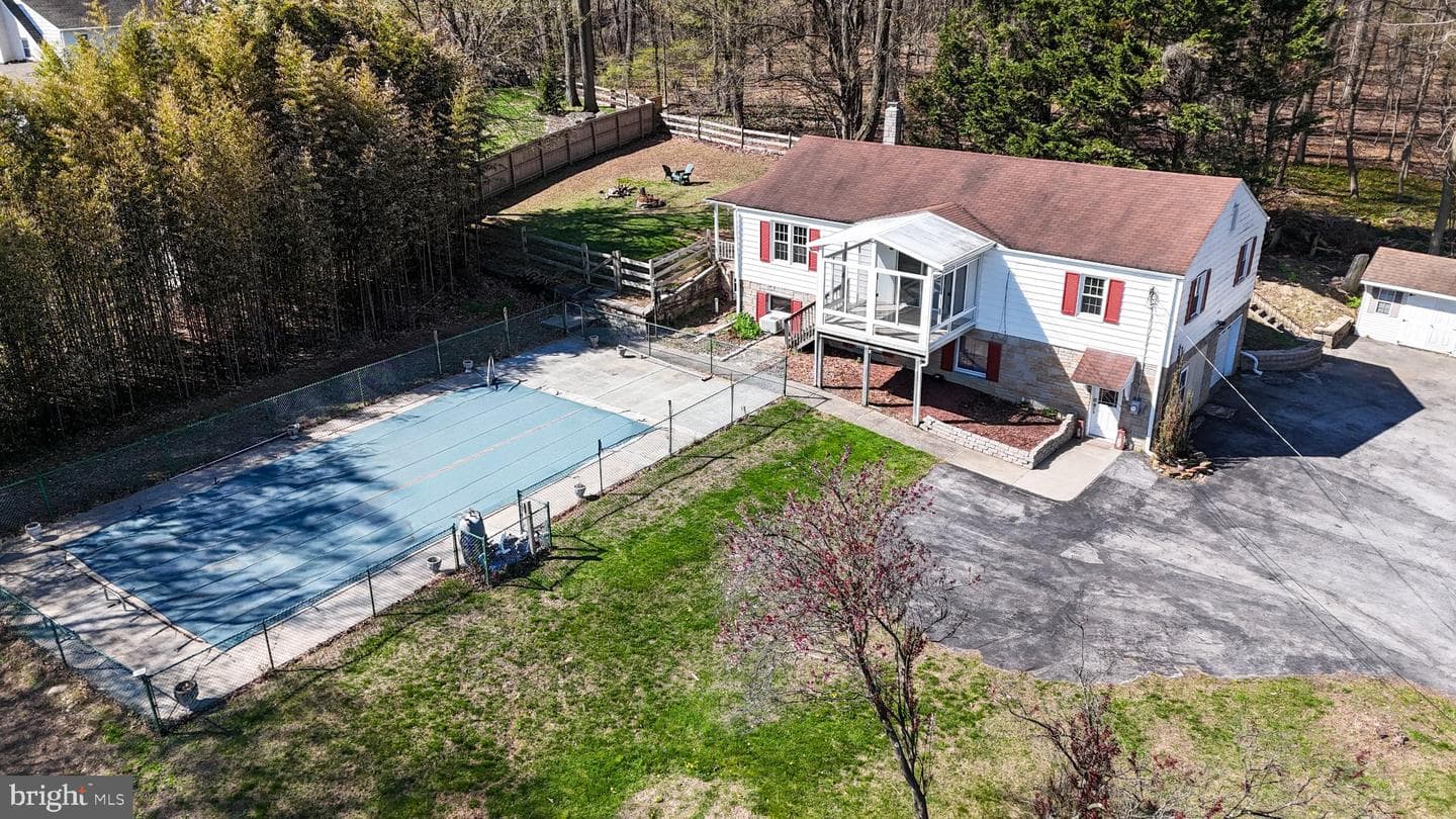 2512 Grandview Road photo 7
