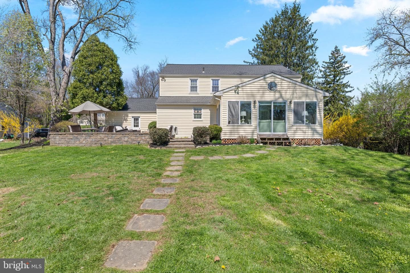 174 Coldstream Drive photo 39