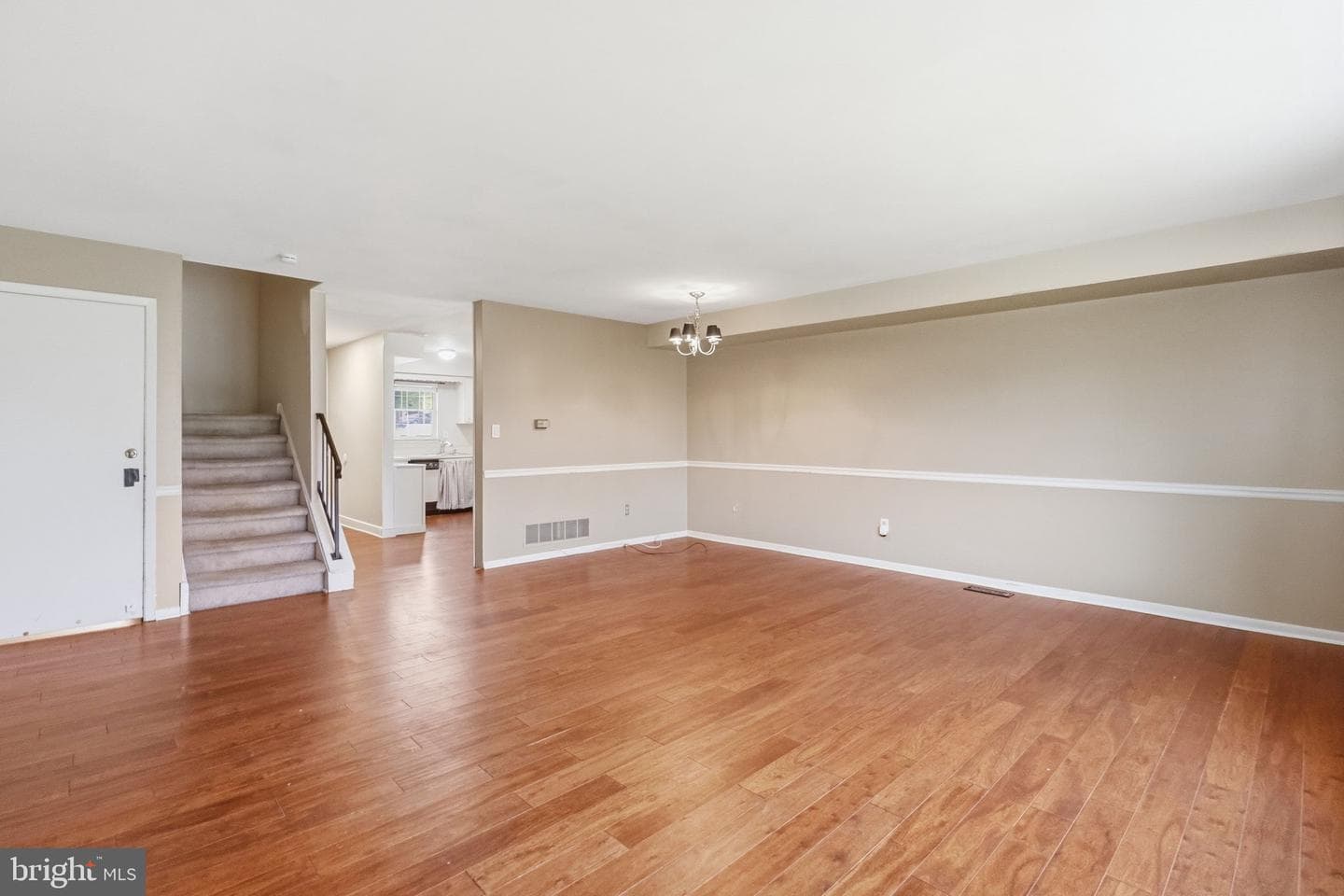 262 Carlyn Court photo 19