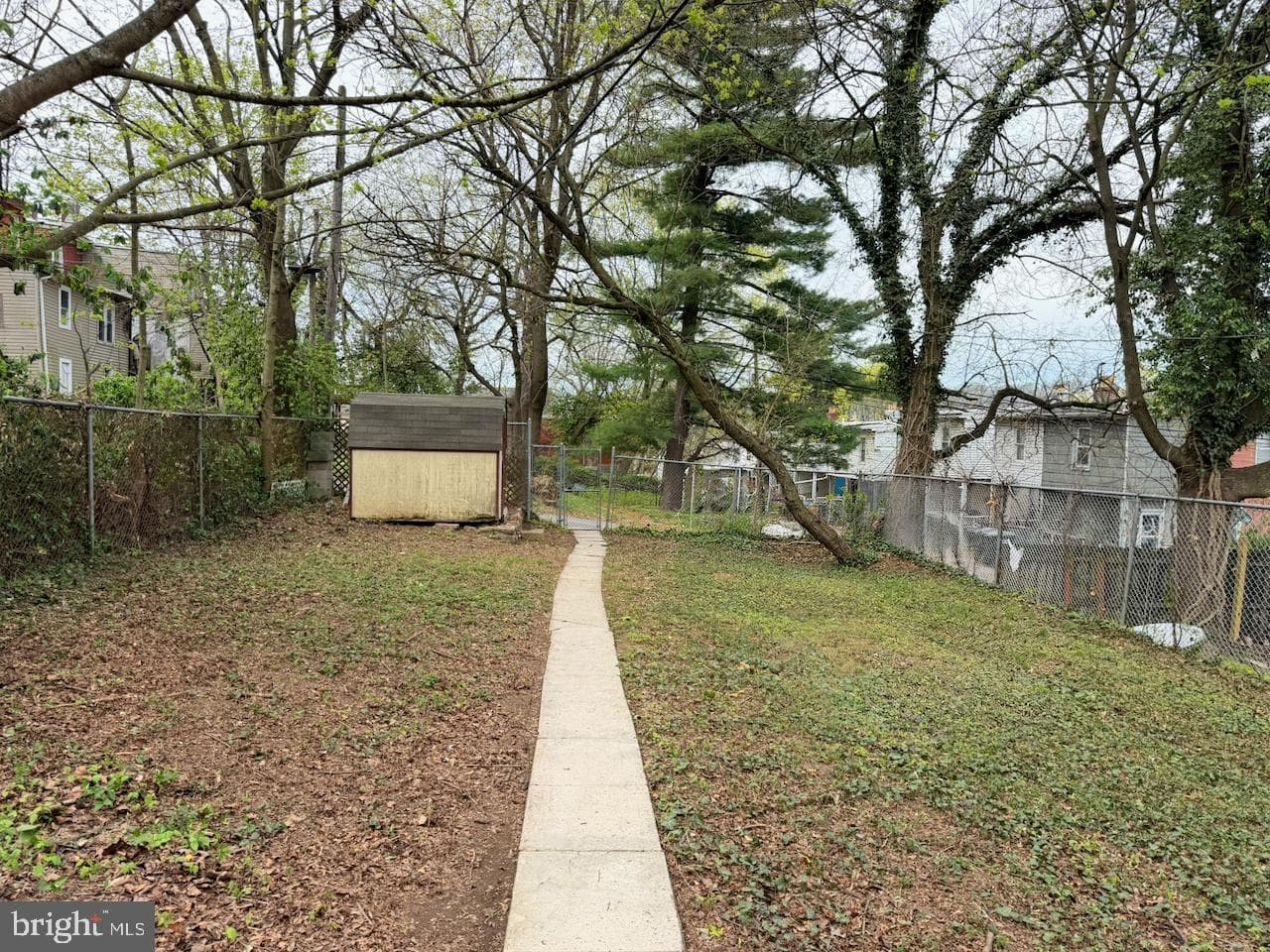 146 S 5th Avenue photo 29
