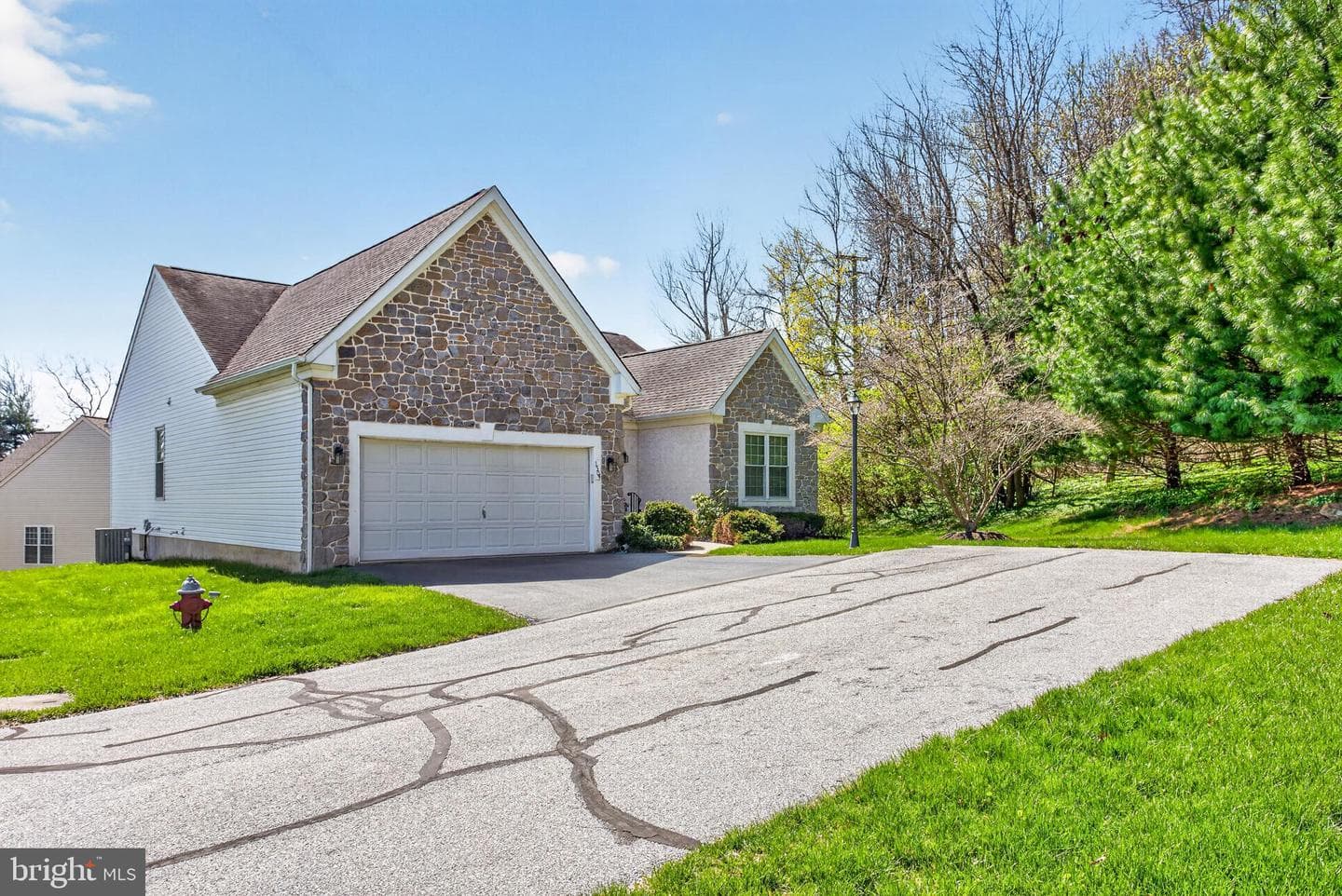 1504 Iron Horse Court photo 3