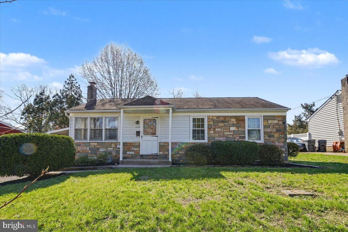 1204 Madison Avenue photo 2