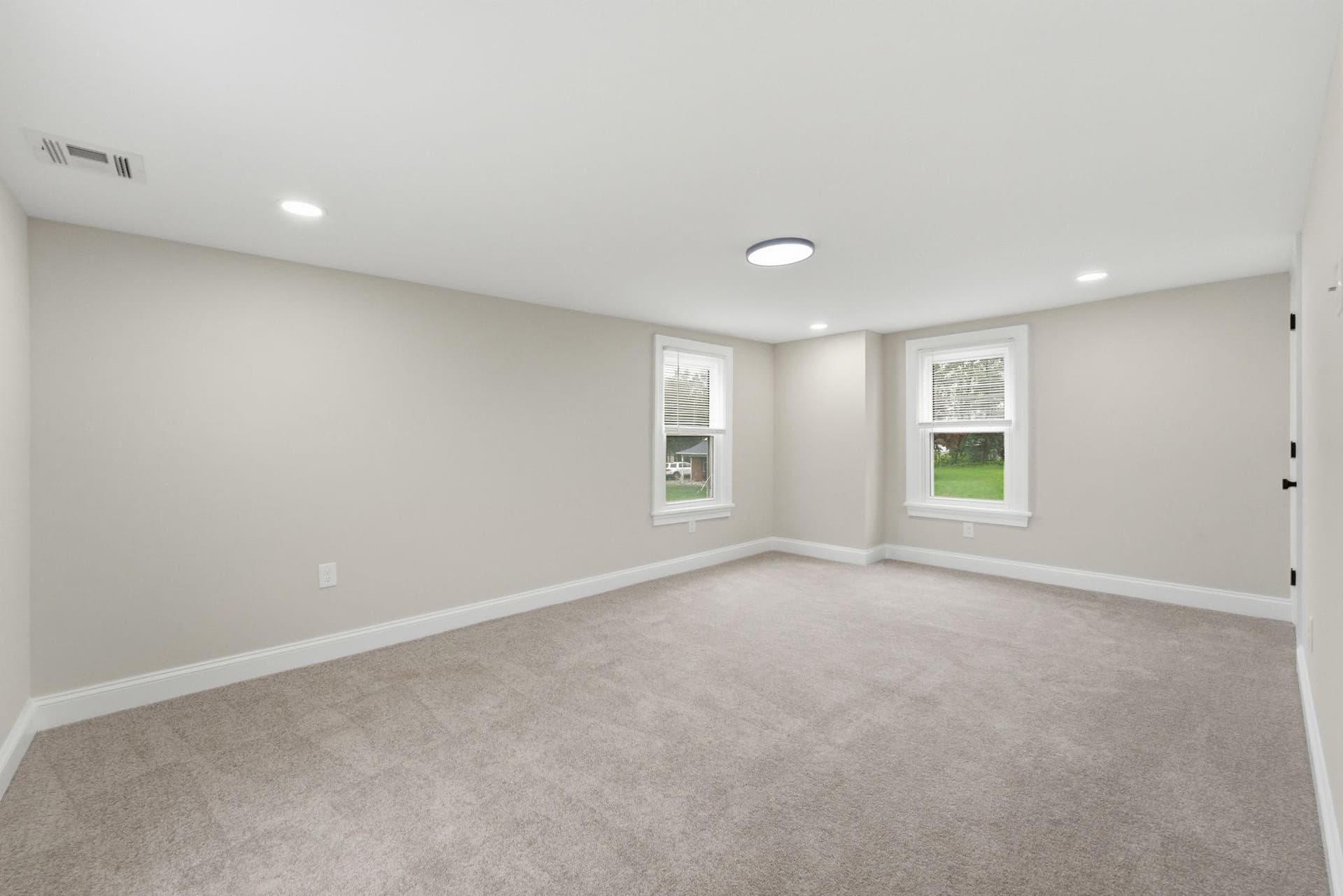114 Mount Pleasant Road photo 21