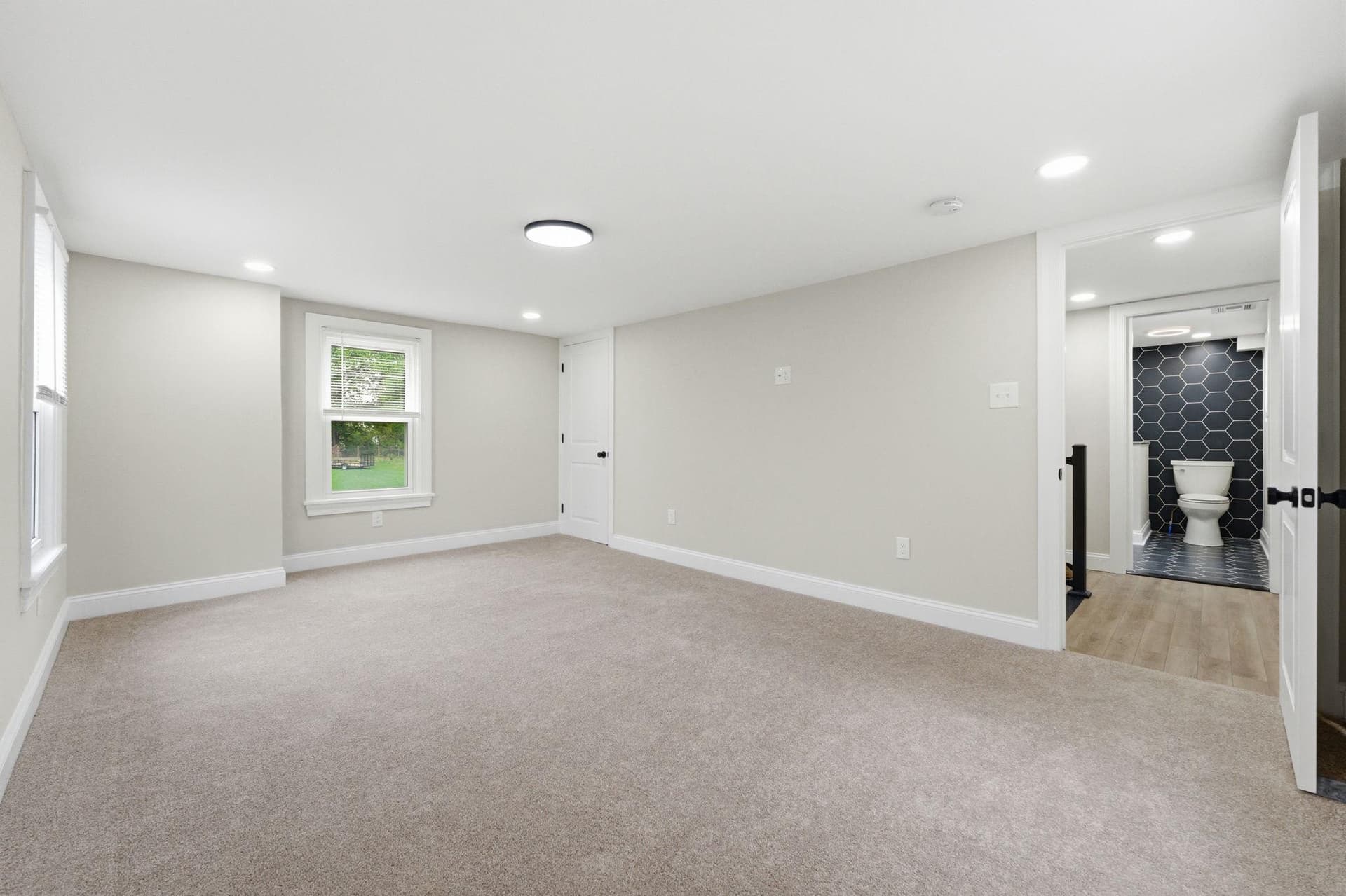 114 Mount Pleasant Road photo 23