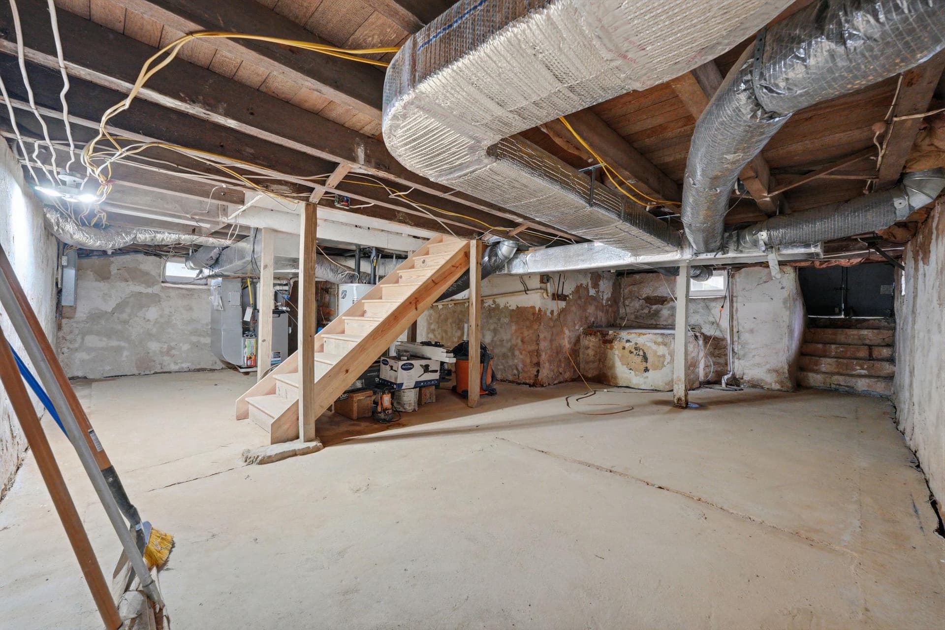 114 Mount Pleasant Road photo 29