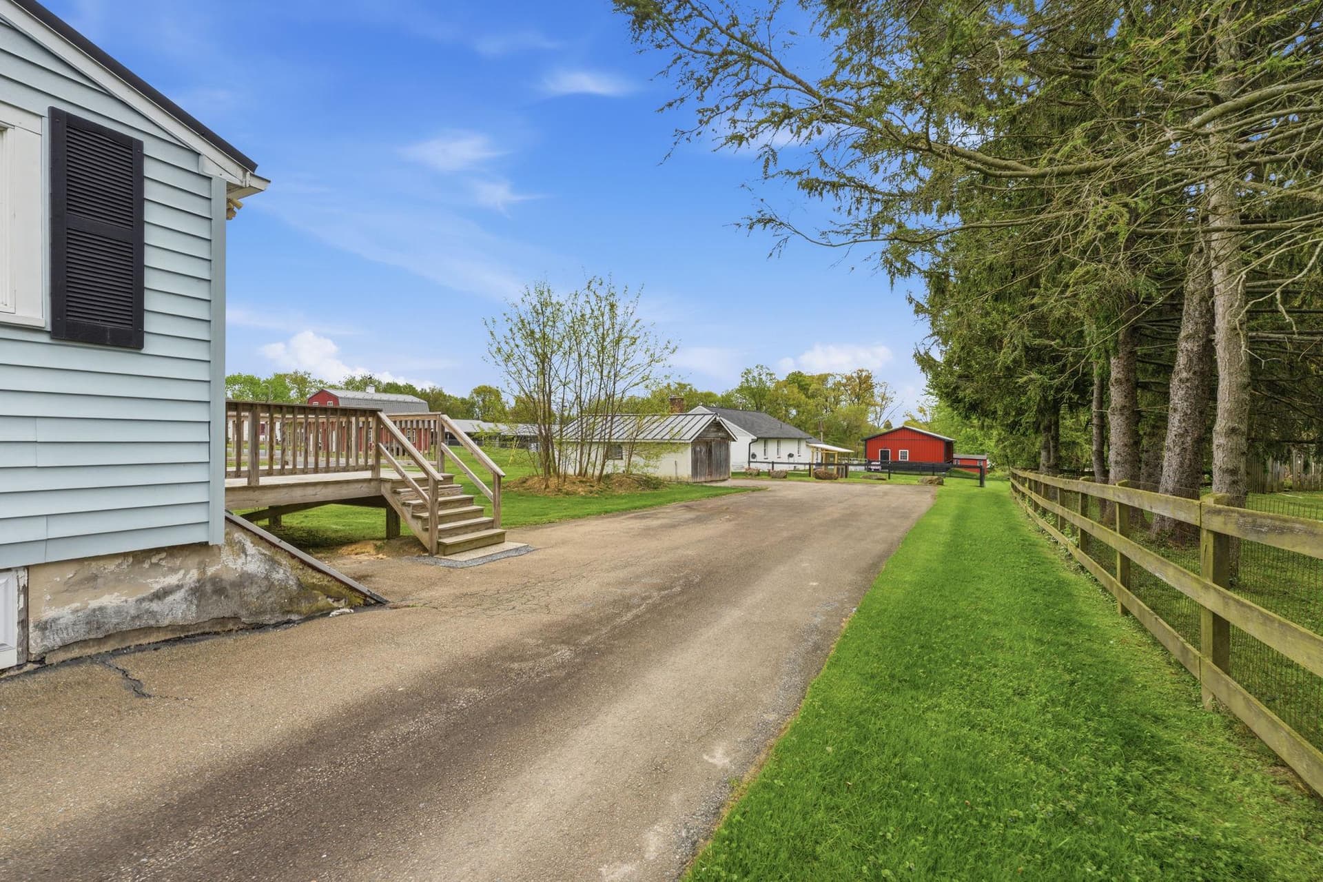114 Mount Pleasant Road photo 34