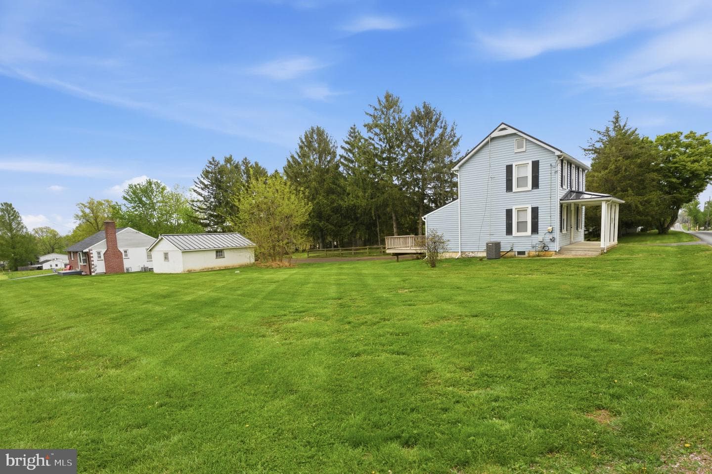114 Mount Pleasant Road photo 37