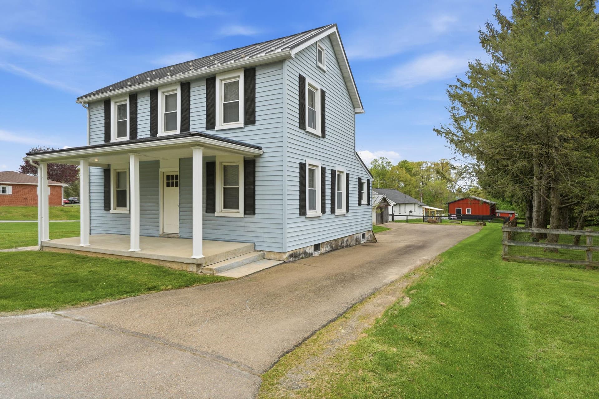 114 Mount Pleasant Road photo 5