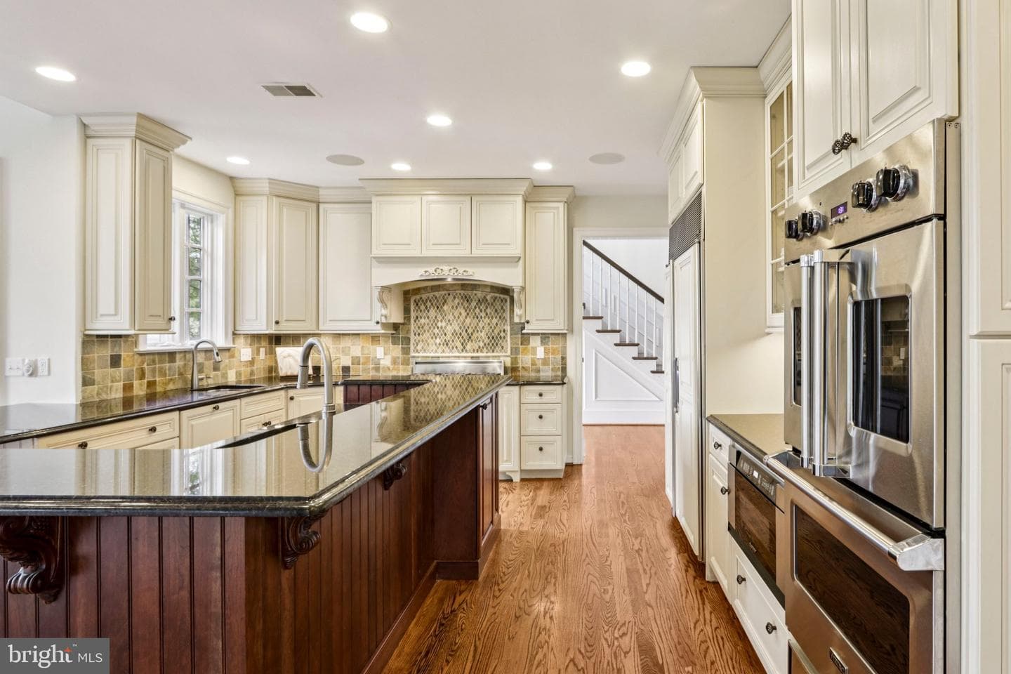 486 Church Road photo 21