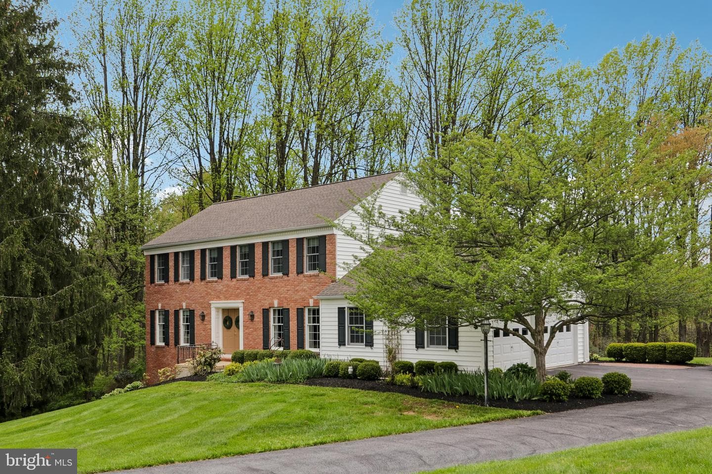 219 Wiltshire Drive photo 4