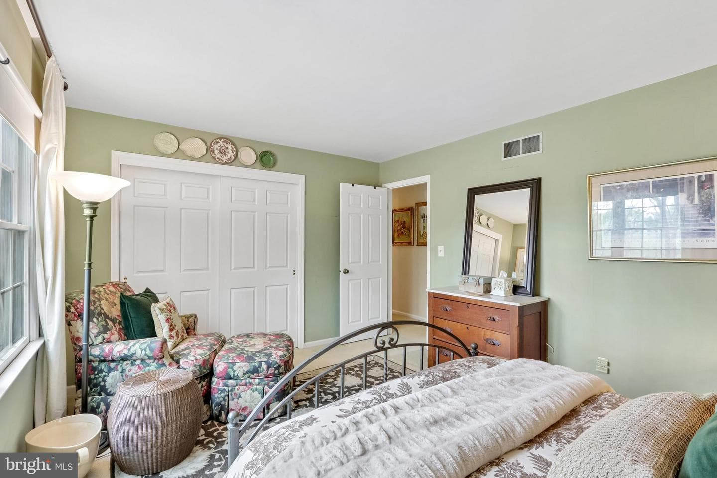 219 Wiltshire Drive photo 44