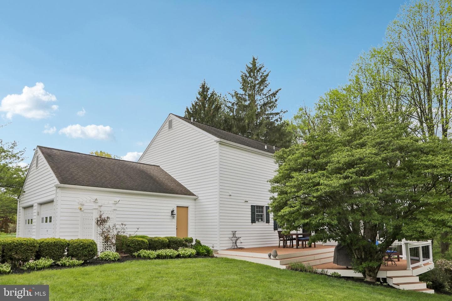 219 Wiltshire Drive photo 59