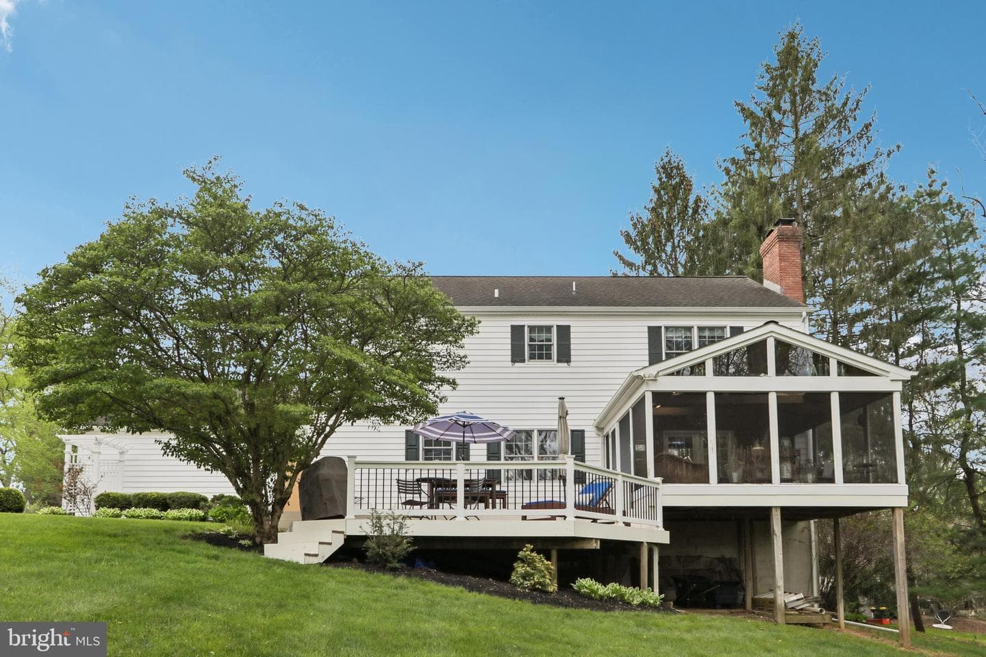 219 Wiltshire Drive photo 60