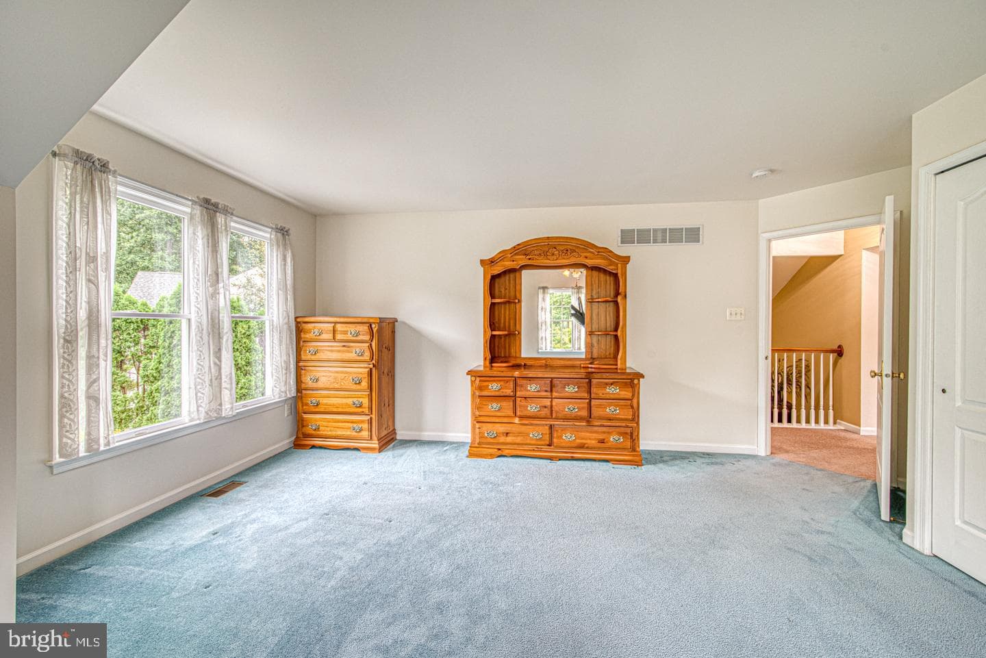 708 Dover Court Place photo 37