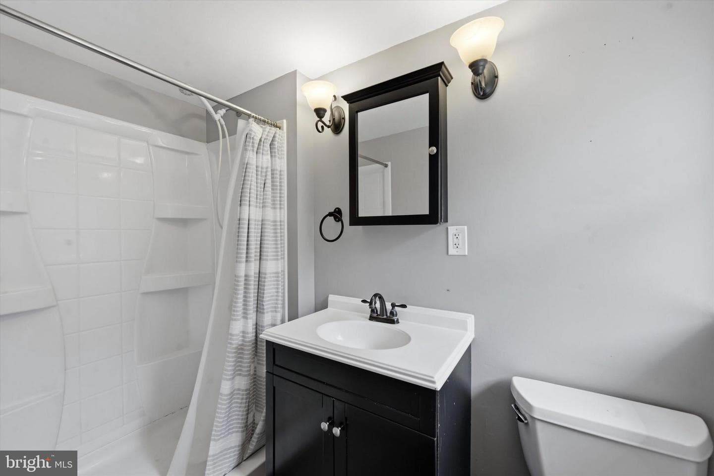 351 Moore Road photo 18