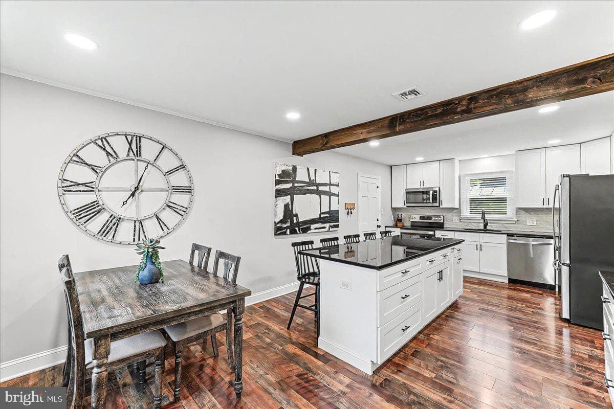 772 Hunters Run Road photo 15