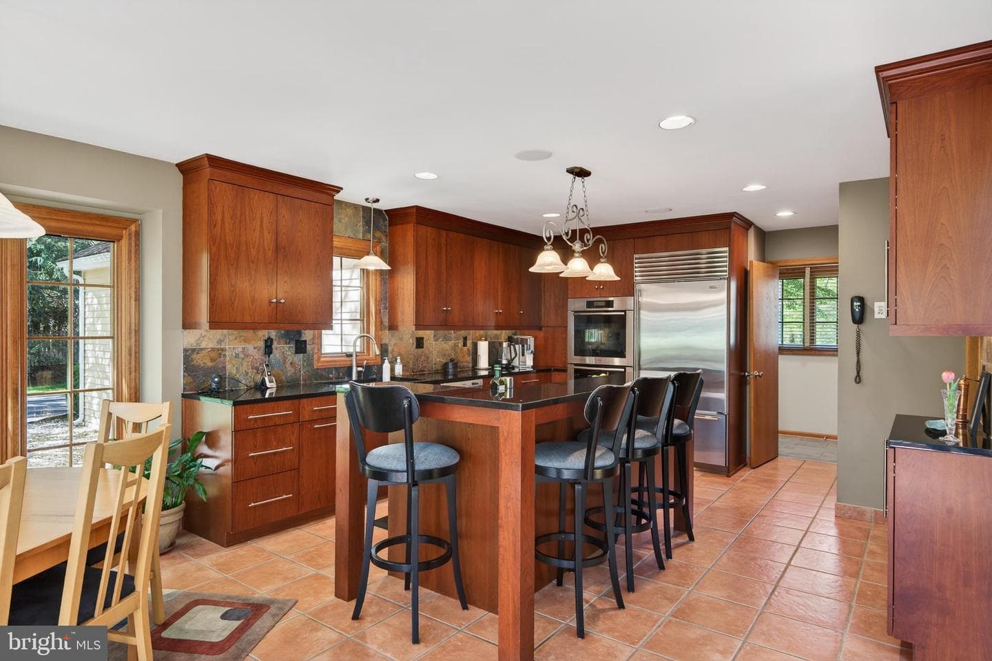 1675 Waterglen Drive photo 23