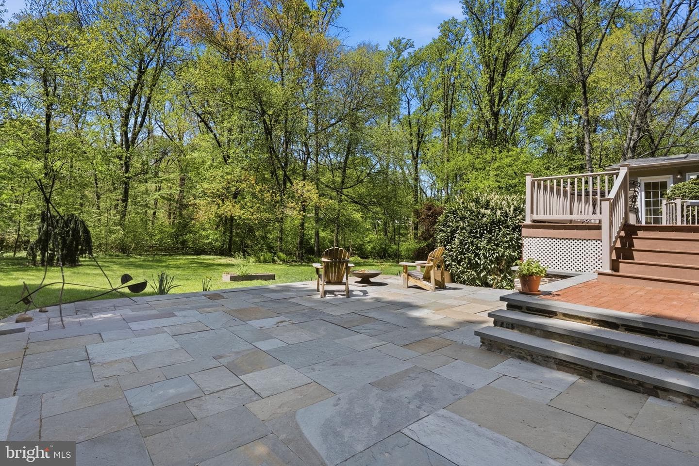 705 Wickersham Lane photo 43