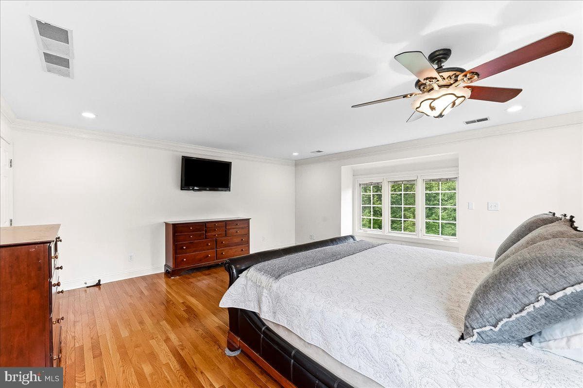 296 Hickory Drive photo 30