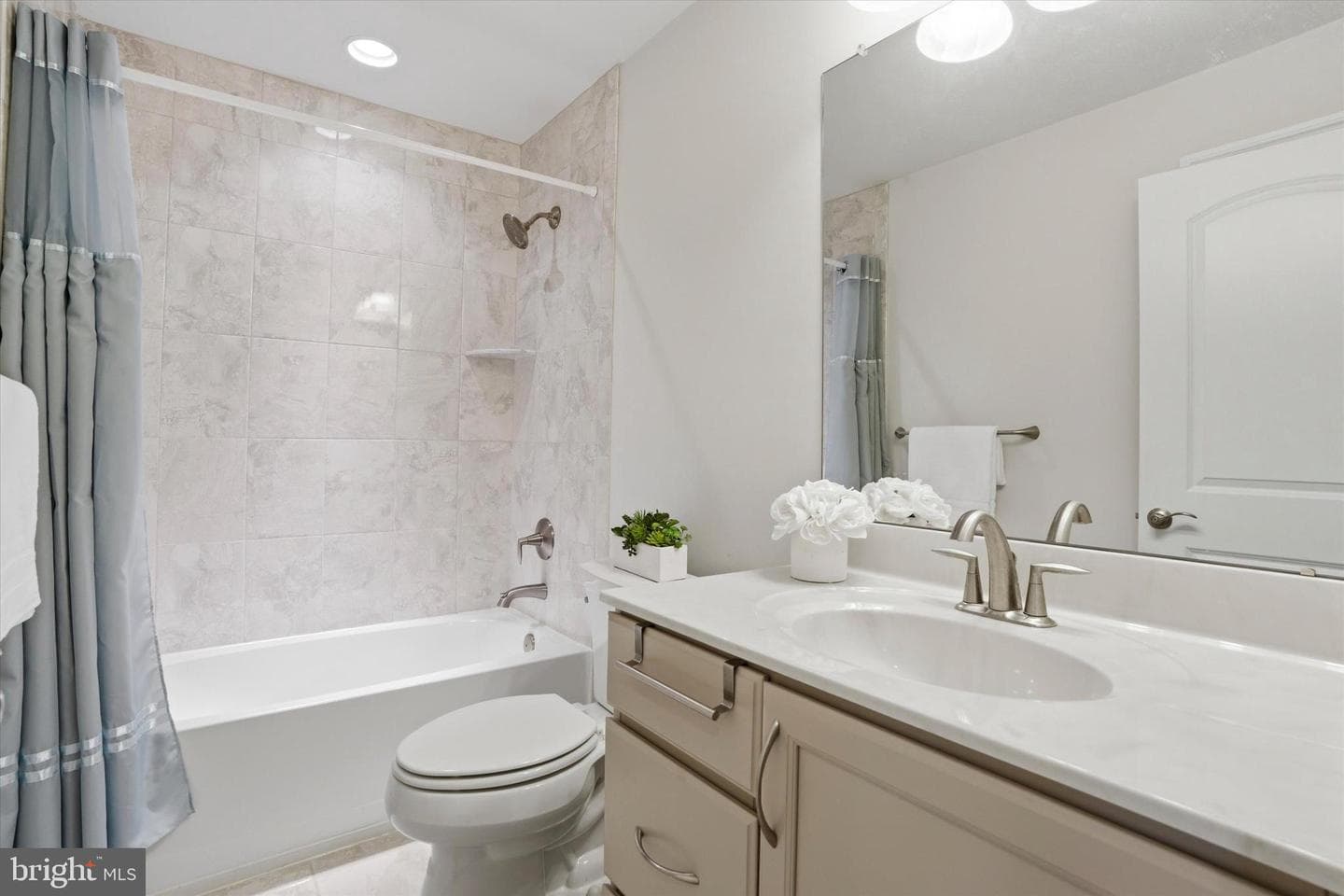 101 Agnes Grace Lane photo 22