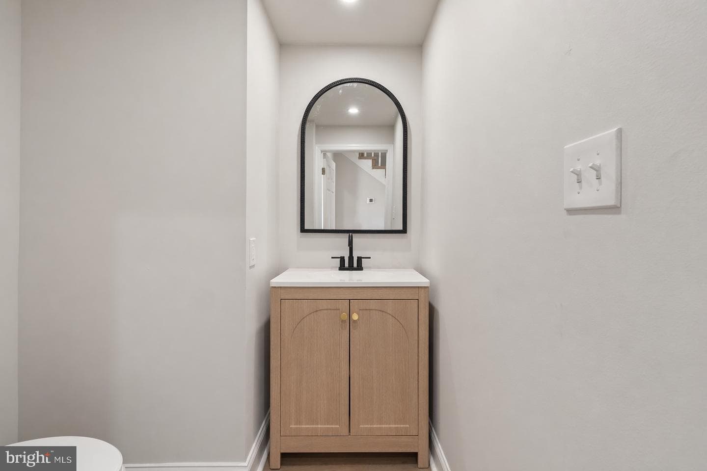 107 Bradford Avenue photo 8