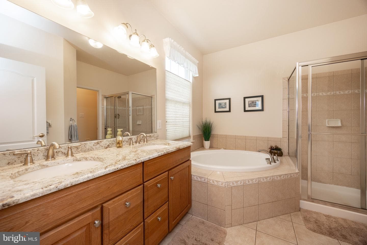 100 Gaston Lane photo 14