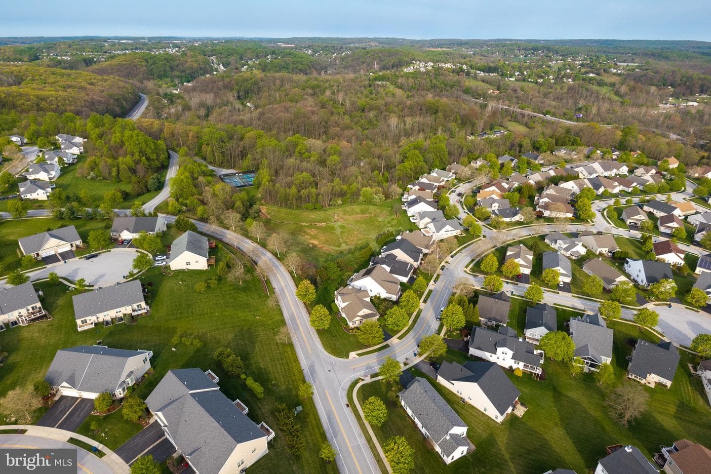 100 Gaston Lane photo 28