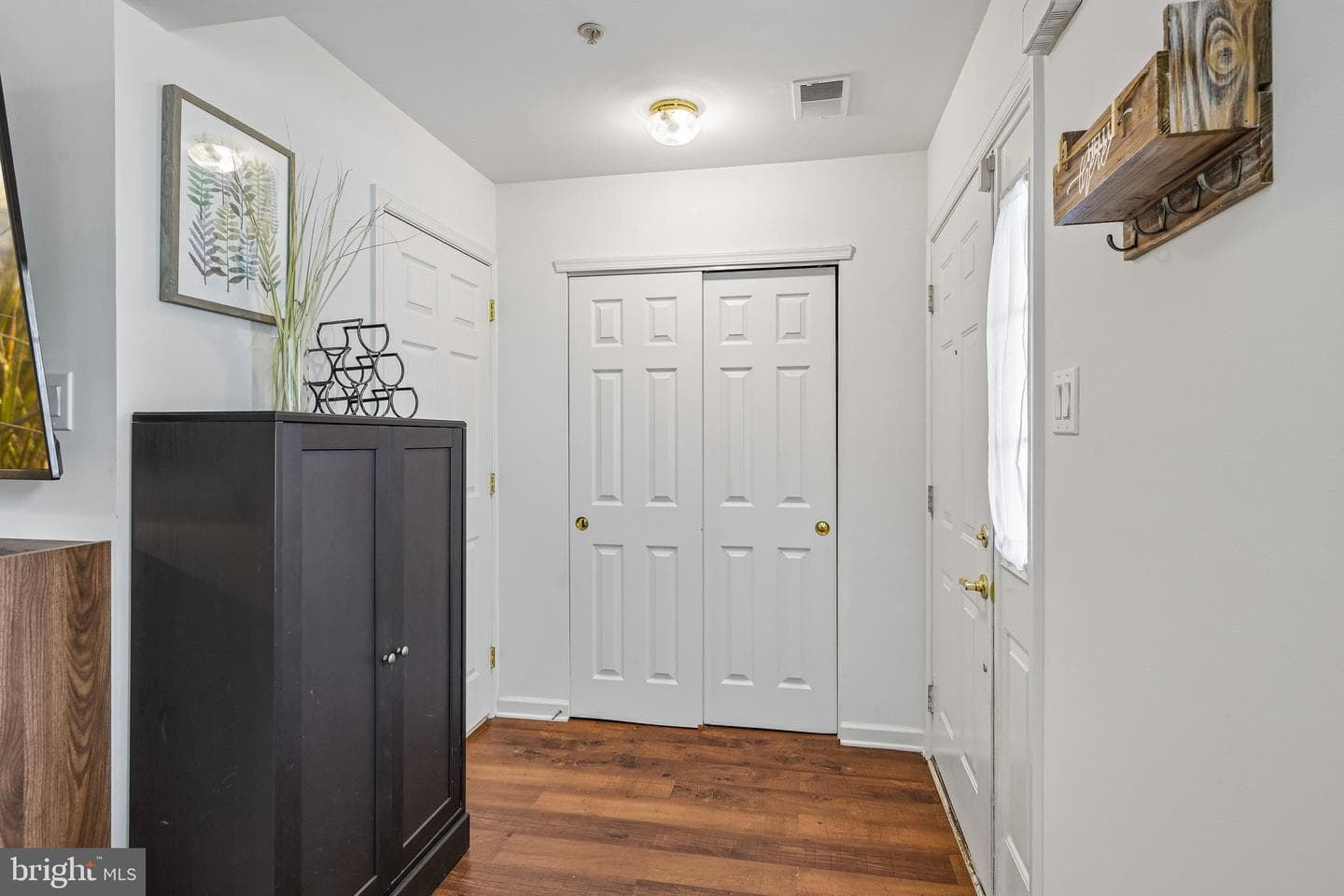 203 Flagstone Road #6 photo 4