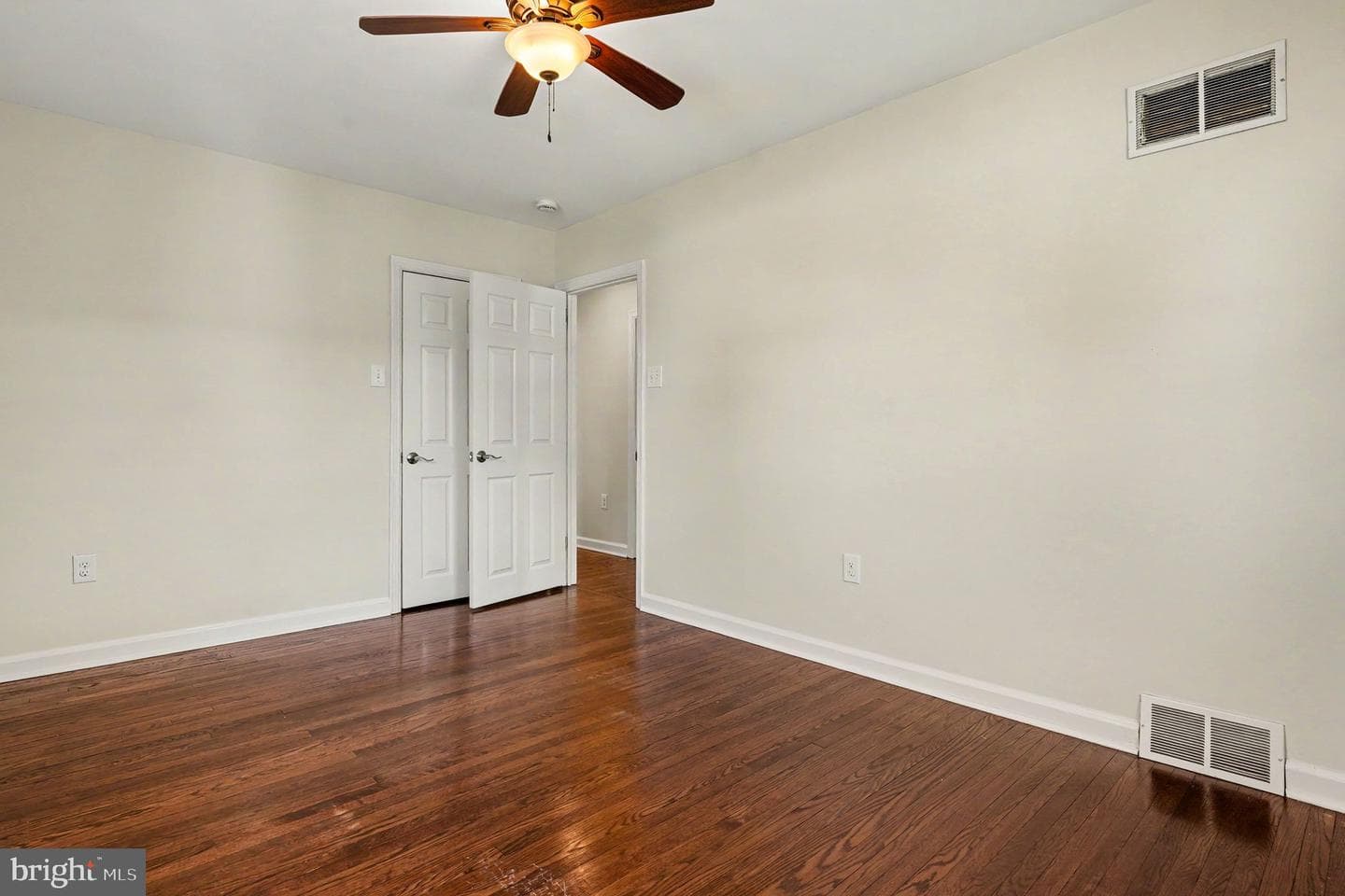 419 City Line Avenue photo 14