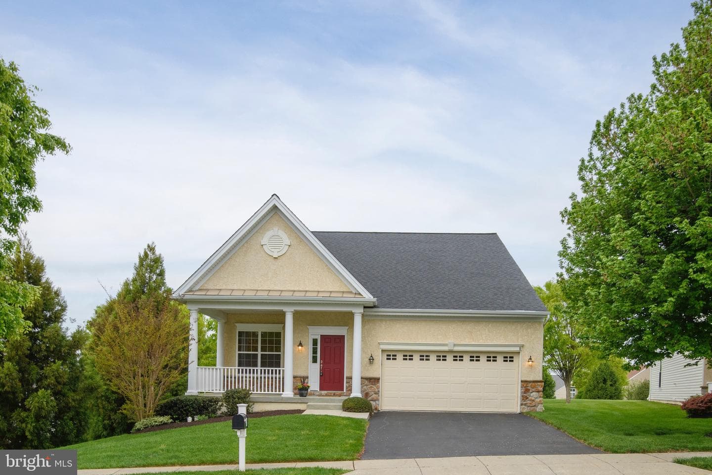 203 Hendrickson Lane