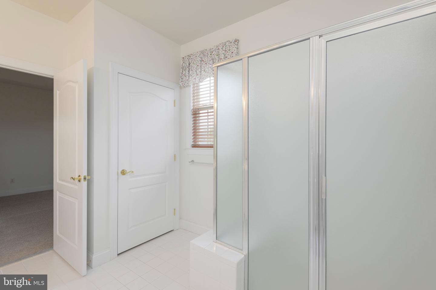 203 Hendrickson Lane photo 20