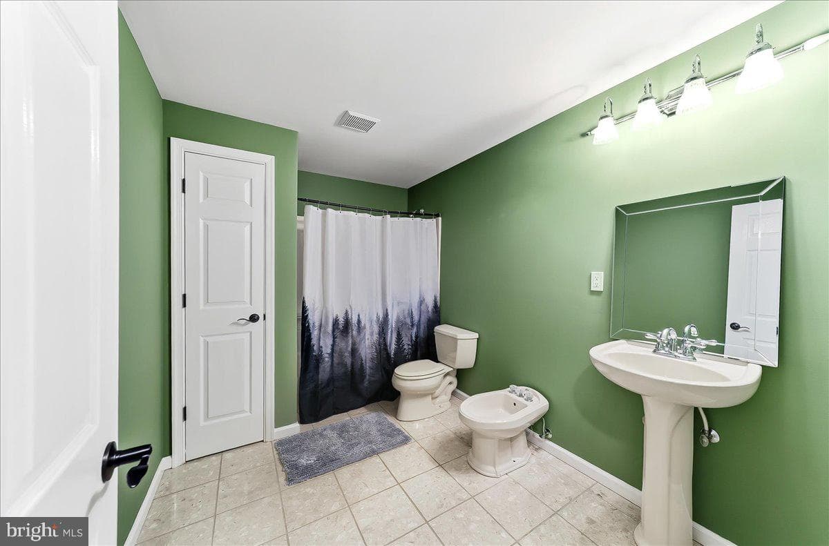 86 Mccormick Way photo 47