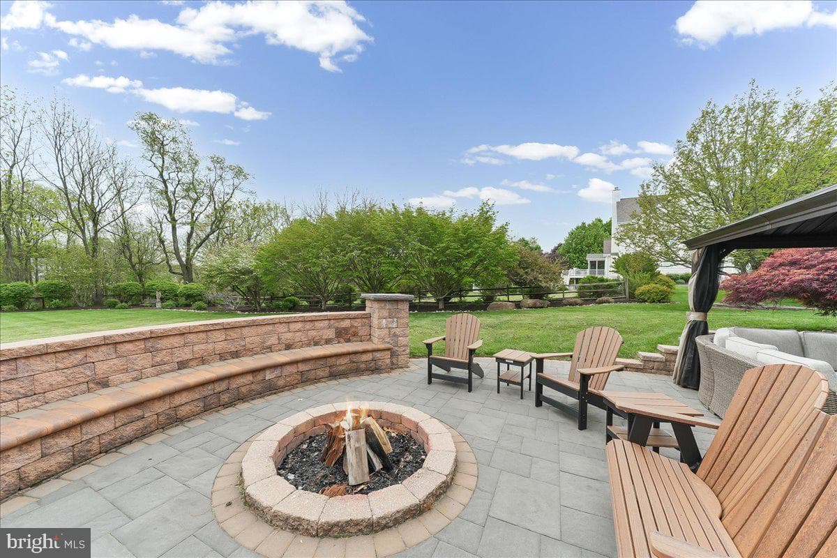 86 Mccormick Way photo 53